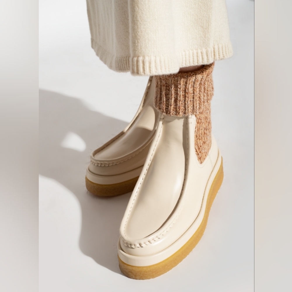 NWT! Chloe Jamie Cream and Tan Women's Ankle Boots European (W) 5 USA (W) 5 - Picture 2 of 16